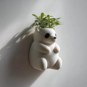 3D-gedrucktes Ganzkörper-Panda-Wandpflanzgefäß